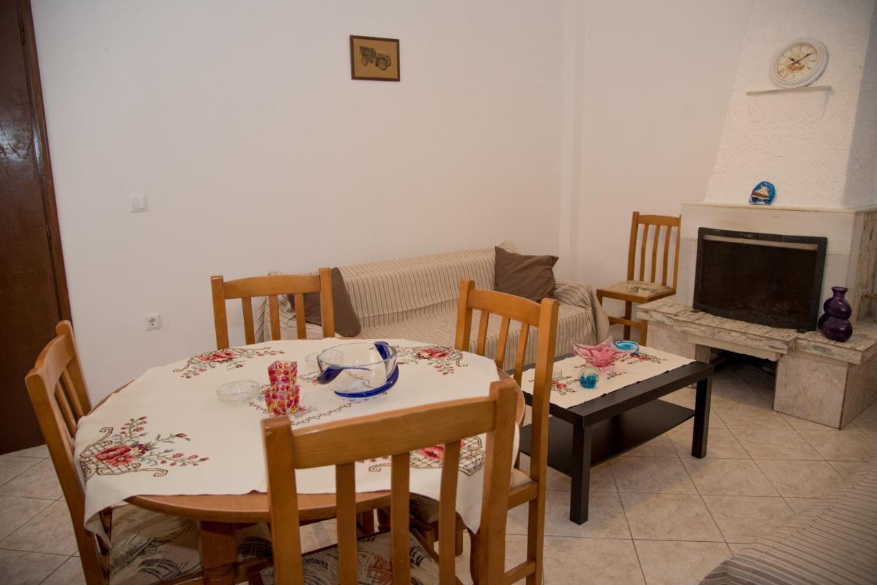 Sette Isole Countryside Apartment อธานนิออน ภายนอก รูปภาพ