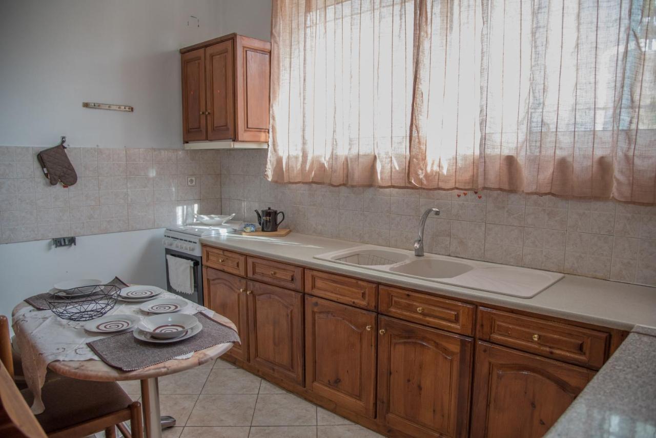 Sette Isole Countryside Apartment อธานนิออน ภายนอก รูปภาพ