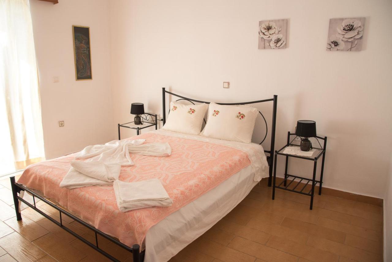 Sette Isole Countryside Apartment อธานนิออน ภายนอก รูปภาพ
