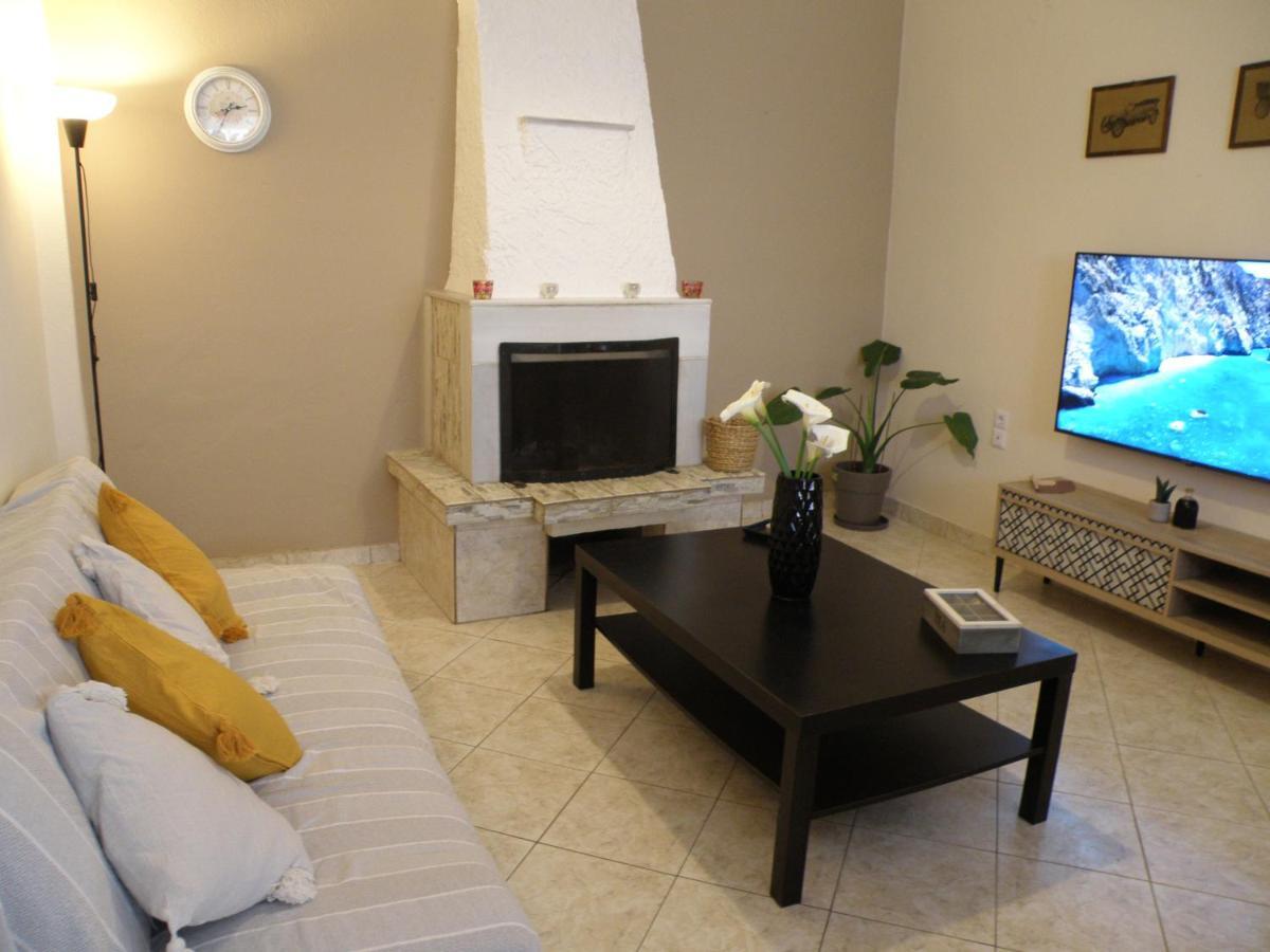 Sette Isole Countryside Apartment อธานนิออน ภายนอก รูปภาพ